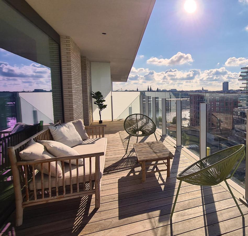 Central Park Tower Sea View Residence With Pool And Gym Остенде Екстер'єр фото