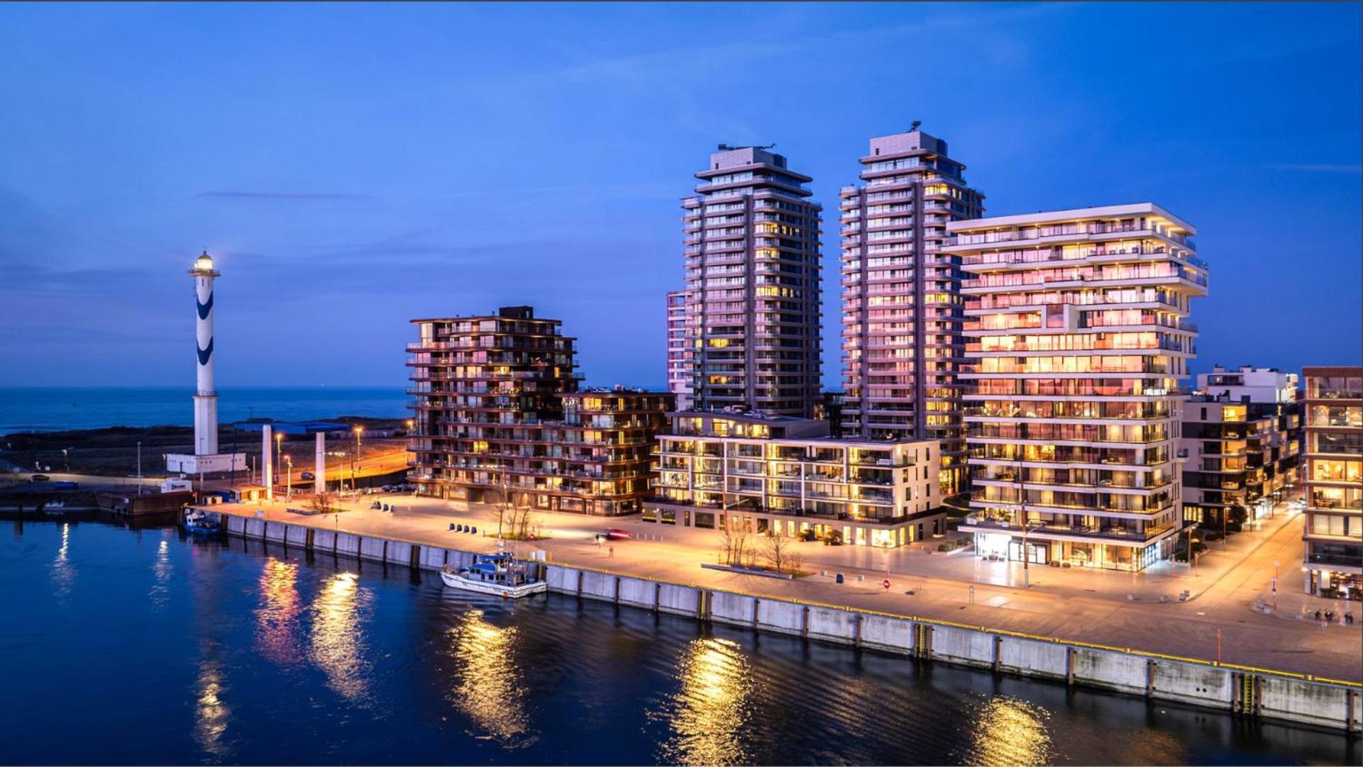 Central Park Tower Sea View Residence With Pool And Gym Остенде Екстер'єр фото